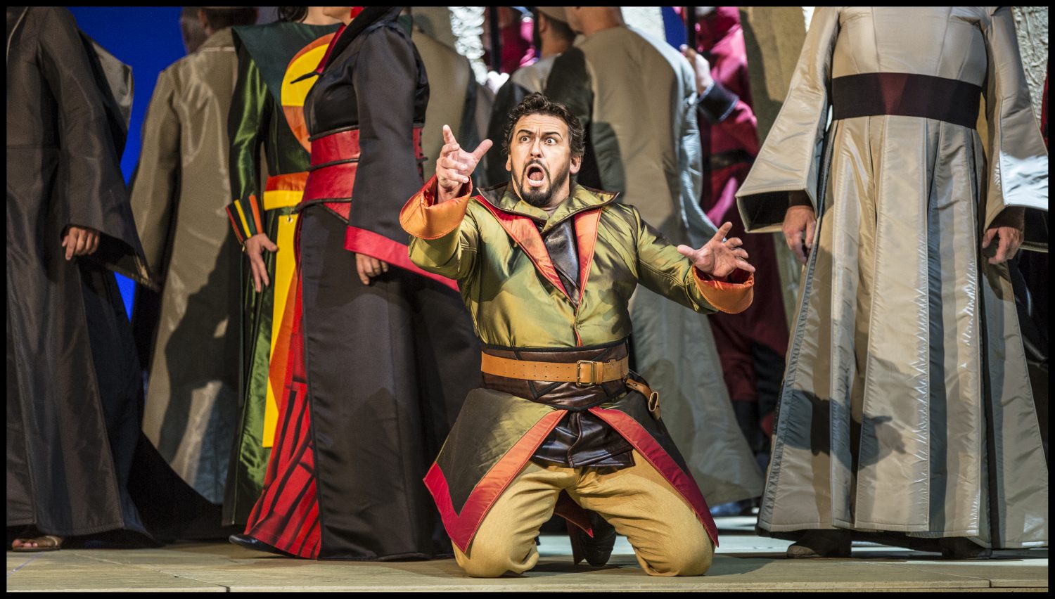 Harmonie: Curův Nabucco a suverénní Martin Bárta